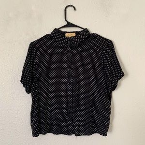 Polka dotted cropped blouse